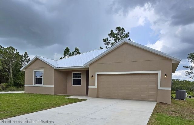 3050 W Joliet Road, Avon Park, FL 33825