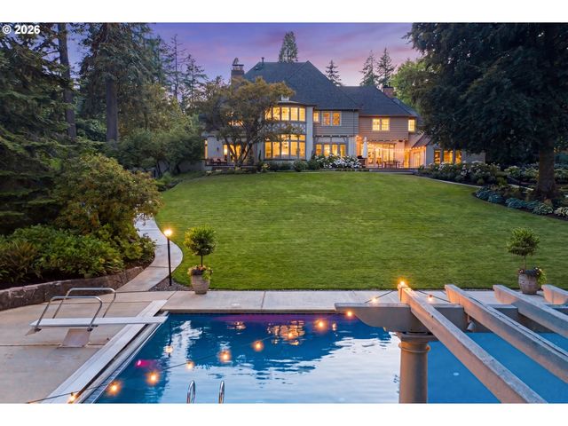 1905 S GREENWOOD Rd, Portland, OR 97219