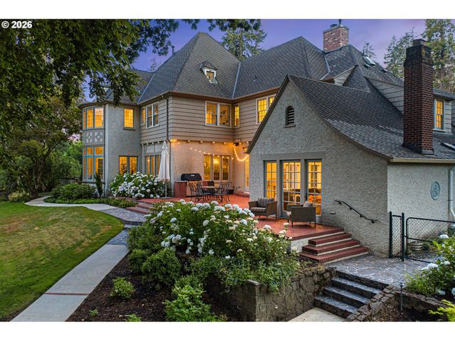 1905 S GREENWOOD Rd, Portland, OR 97219