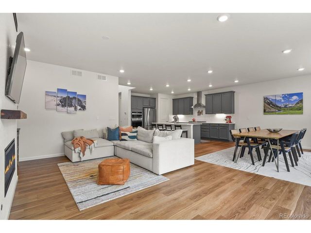 9980 Victor St, Commerce City, CO 80022