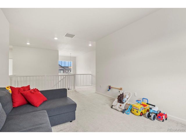 9980 Victor St, Commerce City, CO 80022