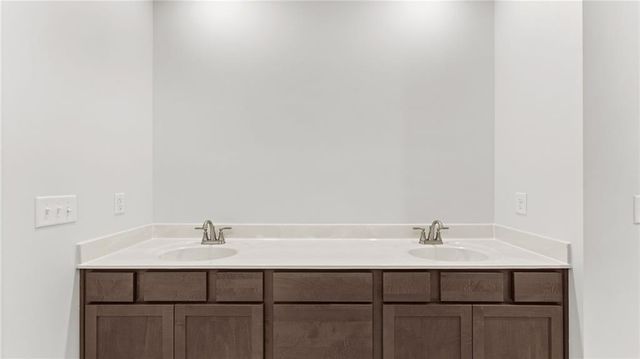 18 Primrose Drive, Dallas, GA 30132