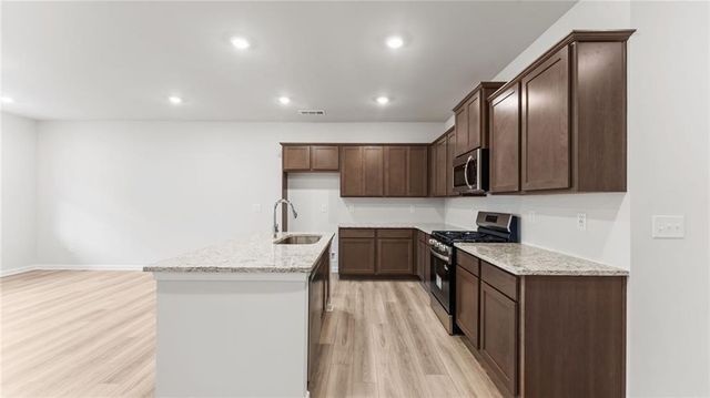 18 Primrose Drive, Dallas, GA 30132