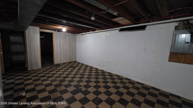 3636 Coachlight Common Street, Lansing, MI 48911