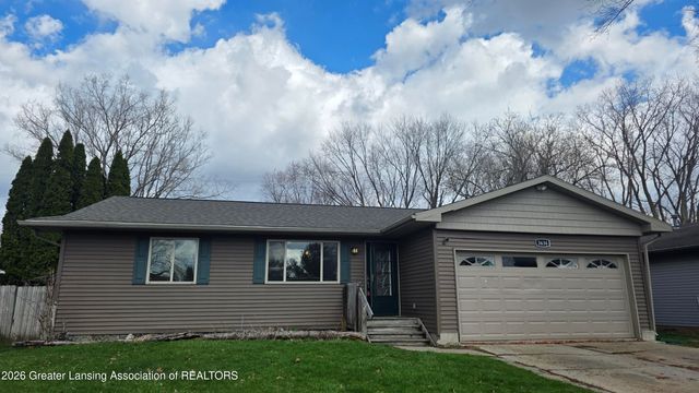 3636 Coachlight Common Street, Lansing, MI 48911