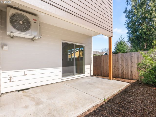 5868 N MISSOURI Ave 5, Portland, OR 97217