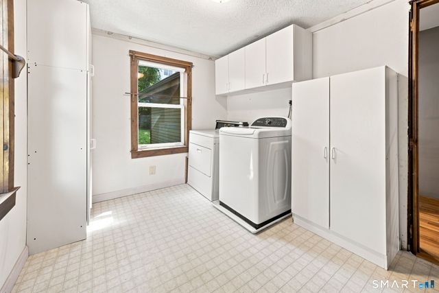 6 Miller Road, Vernon, CT 06066