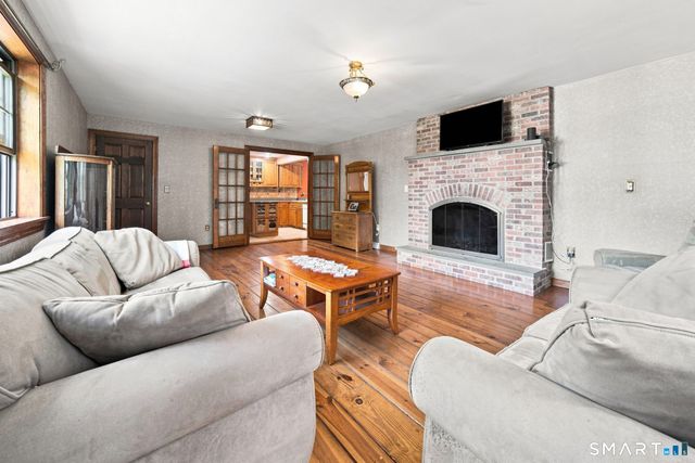 6 Miller Road, Vernon, CT 06066
