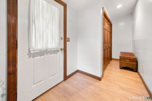 6 Miller Road, Vernon, CT 06066