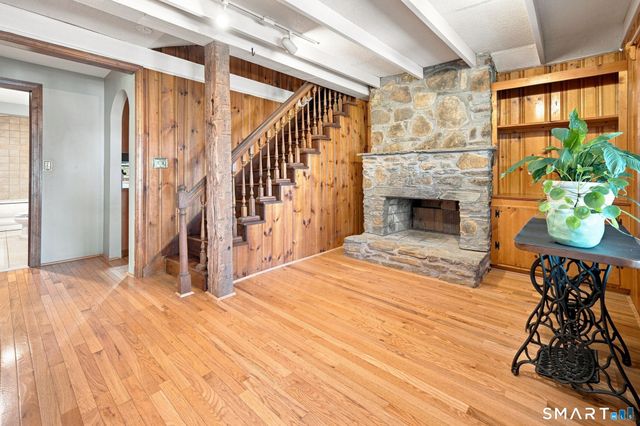 6 Miller Road, Vernon, CT 06066