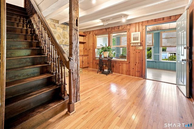 6 Miller Road, Vernon, CT 06066
