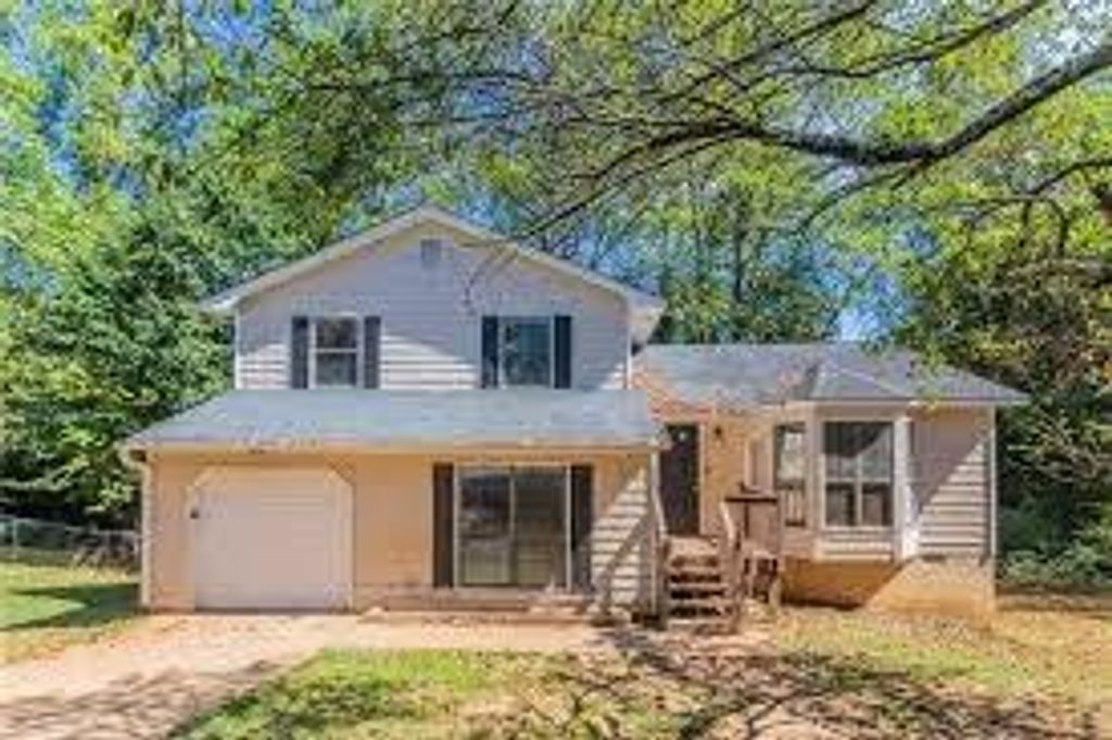 6202 Saint Christophers Court, Lithonia, GA 30058