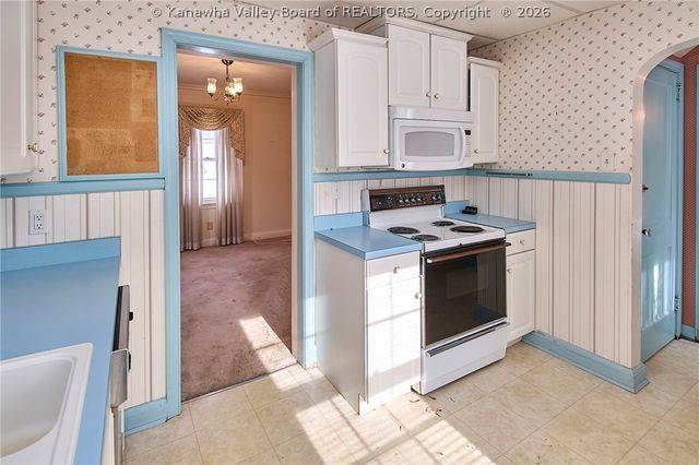 4203 Venable Avenue, Charleston, WV 25304