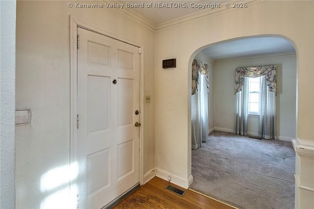 4203 Venable Avenue, Charleston, WV 25304