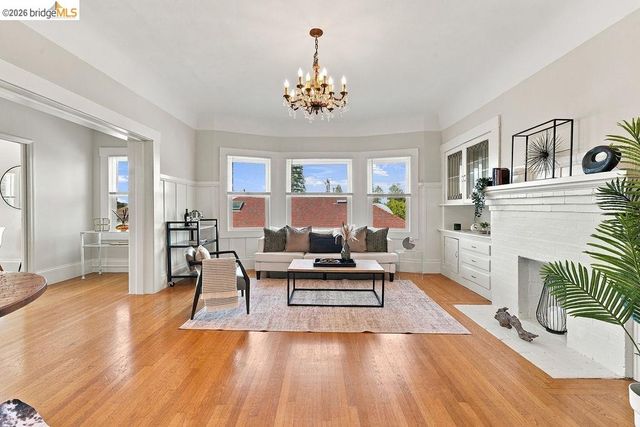 2307-2309 Prince St, Berkeley, CA 94705