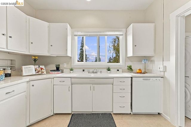 2307-2309 Prince St, Berkeley, CA 94705
