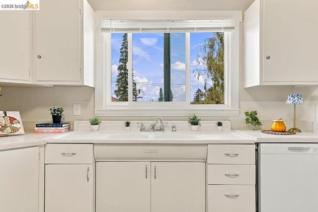 2307-2309 Prince St, Berkeley, CA 94705