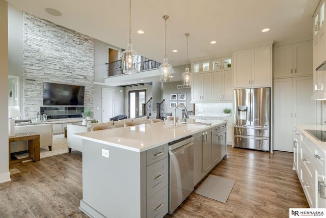 18889 Patrick Circle, Omaha, NE 68022