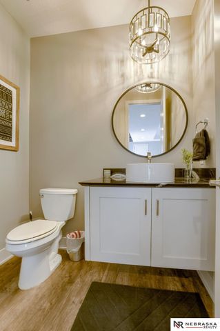 18889 Patrick Circle, Omaha, NE 68022