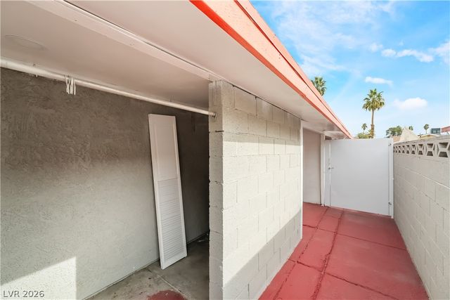 5375 Chestnut Street, Las Vegas, NV 89119