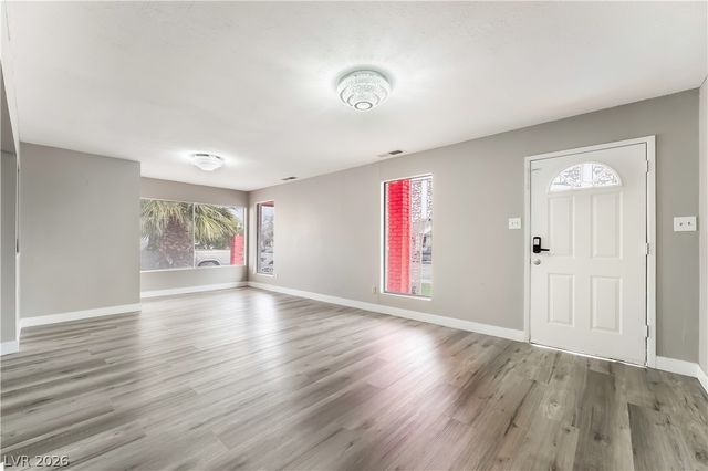 5375 Chestnut Street, Las Vegas, NV 89119