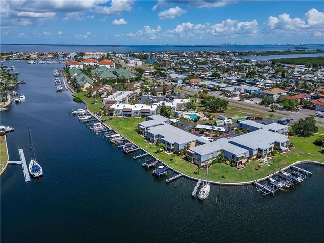 1028 APOLLO BEACH BOULEVARD 21, Apollo Beach, FL 33572