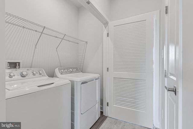 1201 OASIS AVE, Ranson, WV 25438