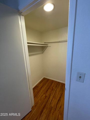 16635 N Cave Creek Road Unit 213, Phoenix, AZ 85032