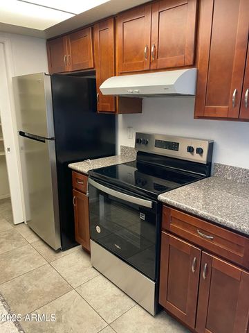 16635 N Cave Creek Road Unit 213, Phoenix, AZ 85032