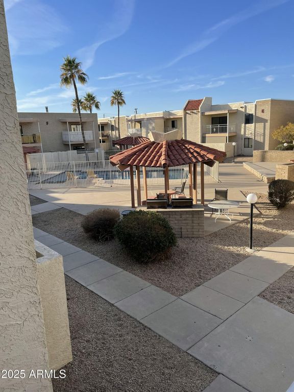16635 N Cave Creek Road Unit 213, Phoenix, AZ 85032