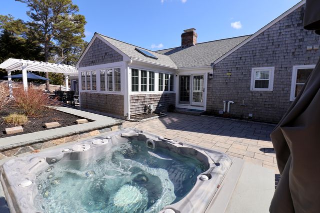 68 Sea Meadow Drive, East Dennis, MA 02641