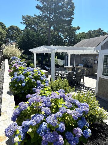 68 Sea Meadow Drive, East Dennis, MA 02641