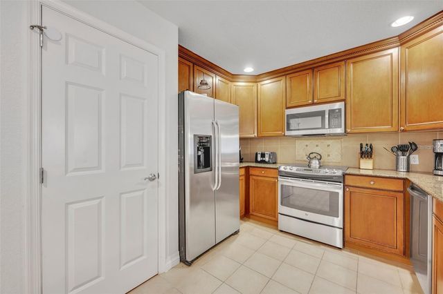 7659 WHISPER WAY 102, Reunion, FL 34747