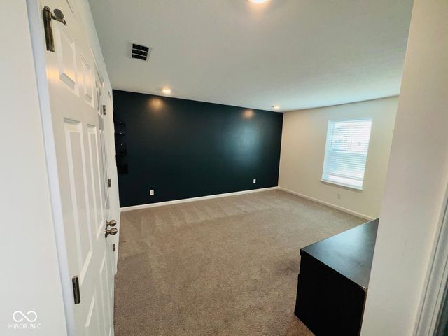 7301 Deerberg Drive, Indianapolis, IN 46259