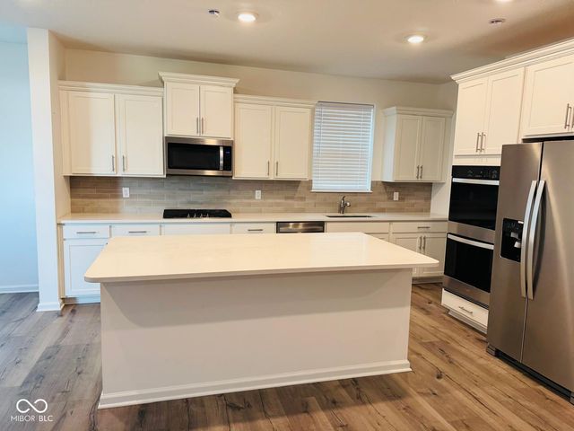 7301 Deerberg Drive, Indianapolis, IN 46259