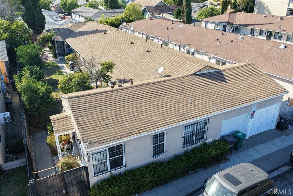 1605 Cherry Avenue, Long Beach, CA 90813 — exterior
