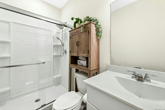 5330 Flying Hooves, San Antonio, TX 78222