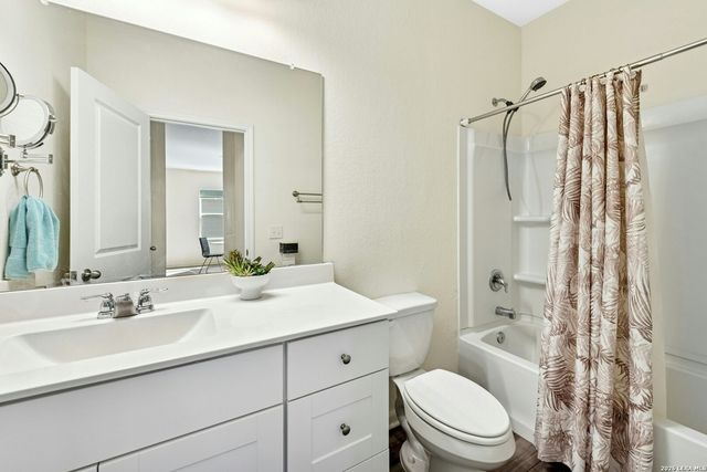 5330 Flying Hooves, San Antonio, TX 78222