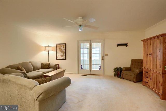 2057 E RALEIGH RD, Hummelstown, PA 17036