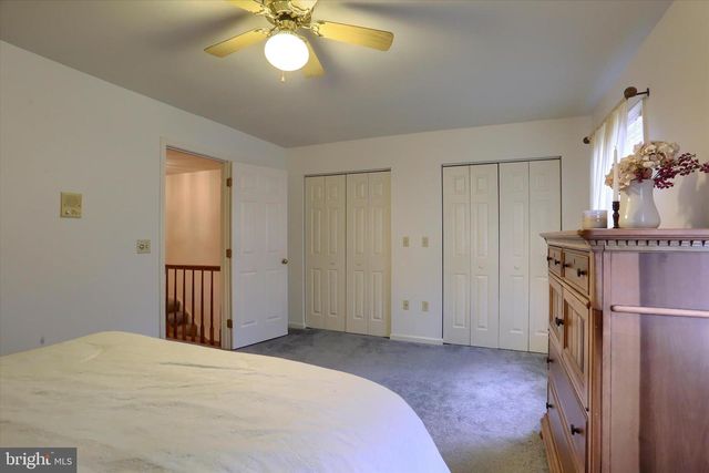 2057 E RALEIGH RD, Hummelstown, PA 17036