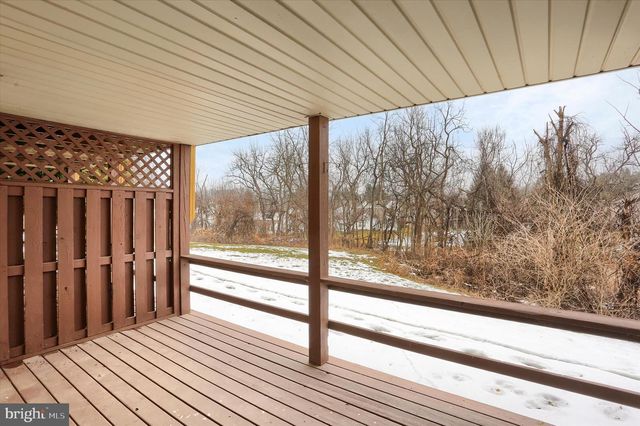 2057 E RALEIGH RD, Hummelstown, PA 17036