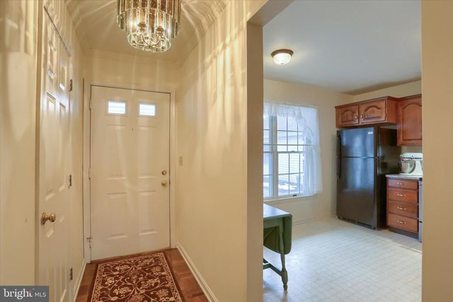 2057 E RALEIGH RD, Hummelstown, PA 17036