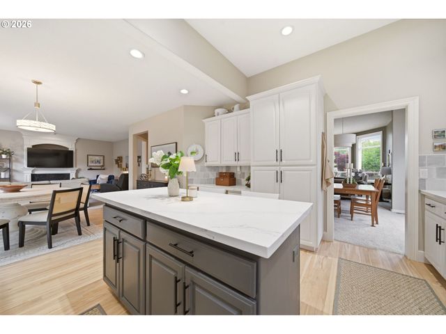 18009 Ne 25TH St, Vancouver, WA 98684