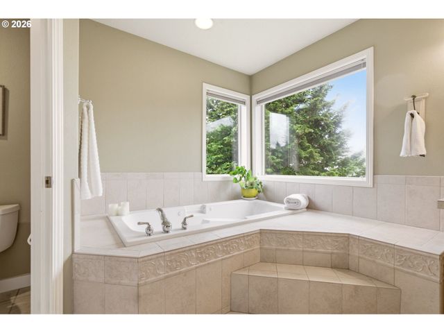 18009 Ne 25TH St, Vancouver, WA 98684