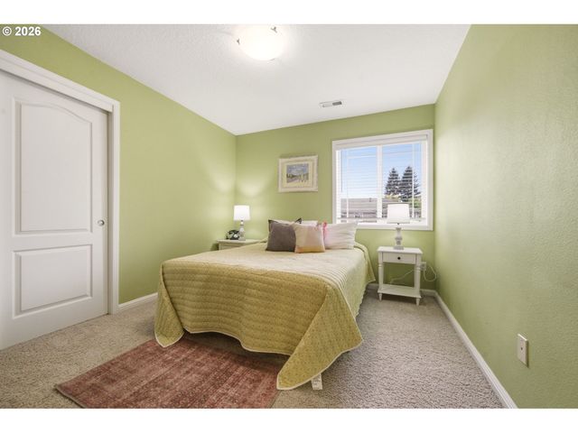 18009 Ne 25TH St, Vancouver, WA 98684