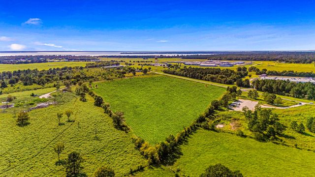 000 S Fm 350, Livingston, TX 77351