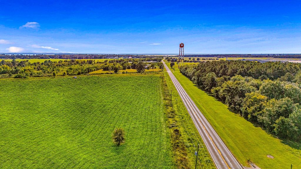 000 S Fm 350, Livingston, TX 77351