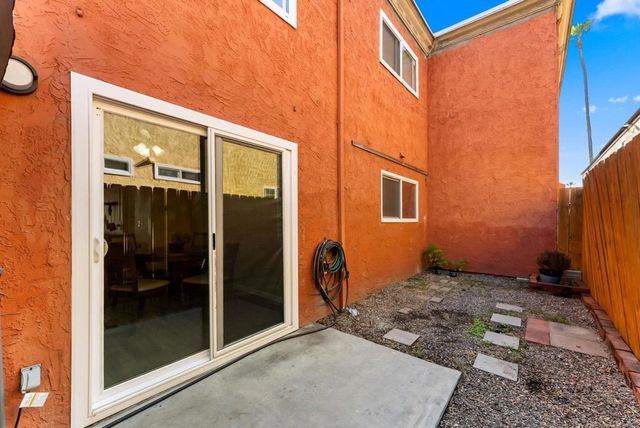 1623 Pentecost Way 3, San Diego, CA 92105