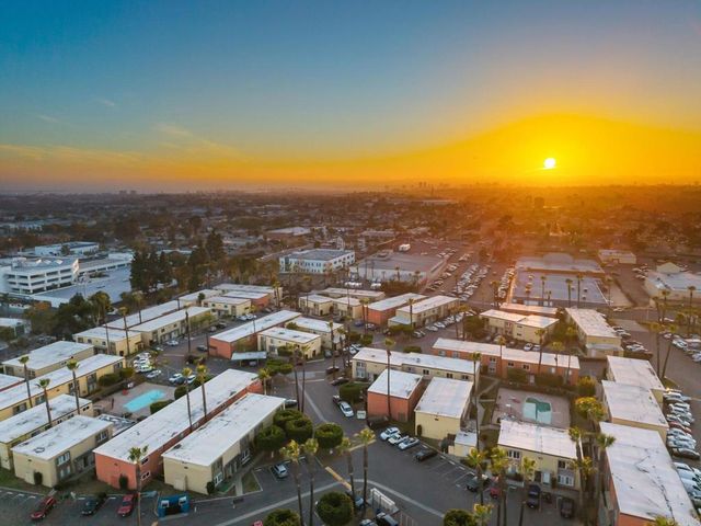 1623 Pentecost Way 3, San Diego, CA 92105