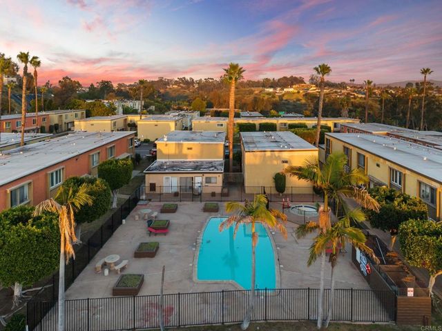 1623 Pentecost Way 3, San Diego, CA 92105